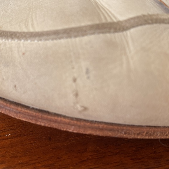 Ralph Lauren Ivory Leather loafers with logo button size 6 1/2 Women’s - Picture 10 of 10